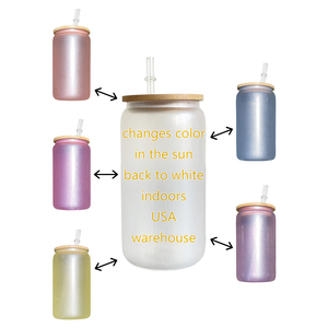 Almacén de EE. UU. Listo para enviar 16oz Vasos en forma de lata de cerveza de vidrio Una lata de vidrio <span class=keywords><strong>con</strong></span> <span class=keywords><strong>dos</strong></span> funciones Lata de refresco <span class=keywords><strong>con</strong></span> pajita transparente - Product Image 1