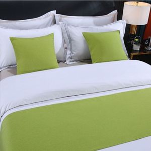 Cuscino decorativo verde con verde imitazione biancheria da letto Runner per hotel 5 stelle Set biancheria da letto - Product Image 3