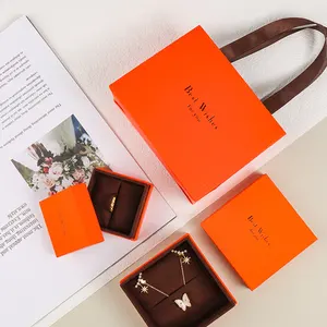 Individuelles Logo bedruckte Dias Schublade Papierohrring Halskette Geschenkverpackungsboxen Schmuck