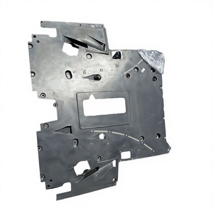 Plaque de protection sous châssis de haute qualité adaptée aux moteurs Ferrari F8 ; Plaque de protection sous châssis. 86719600  985904561 - Product Image 2