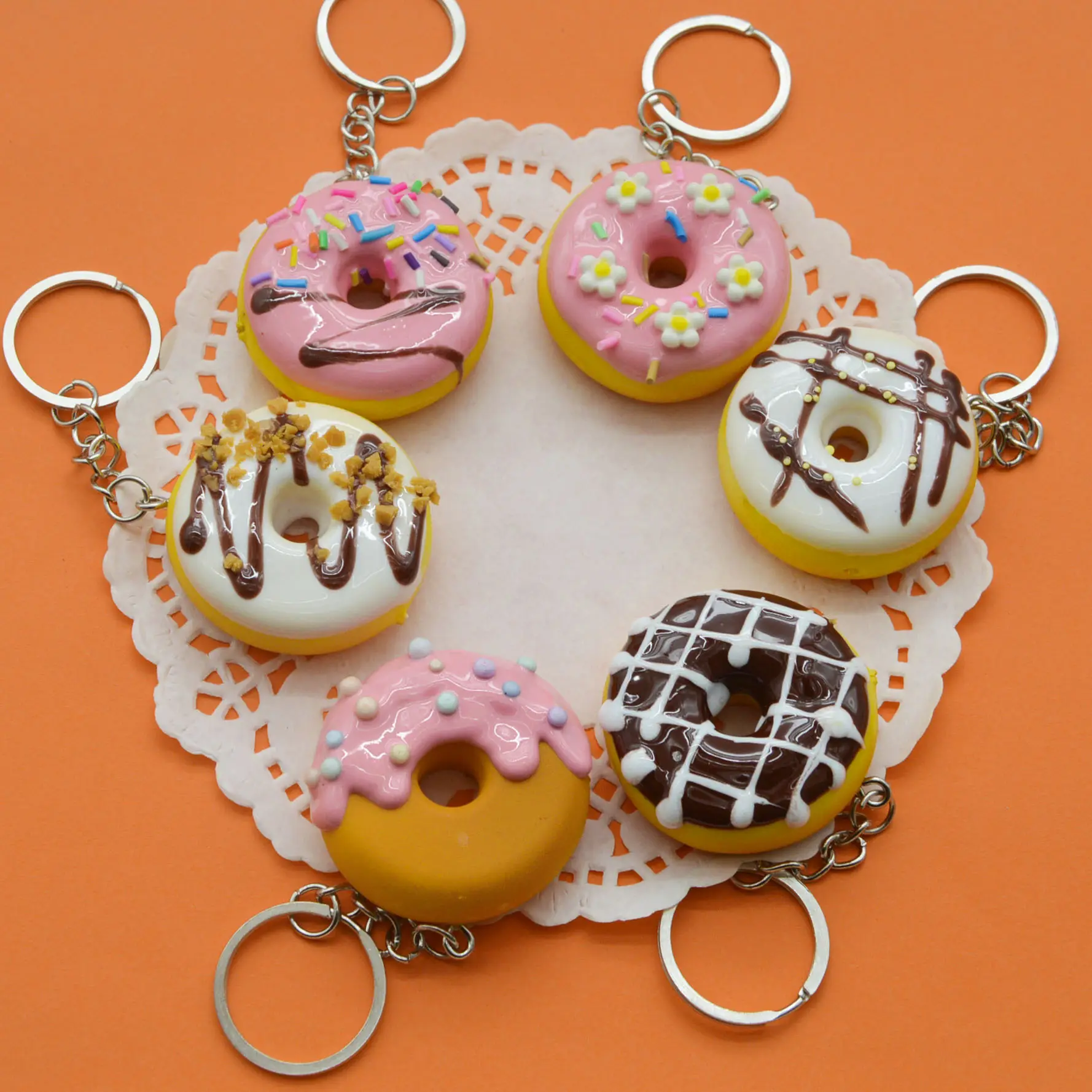 Factory direct sales simulation food play key chain dessert cake model cream gum doughnut key chain