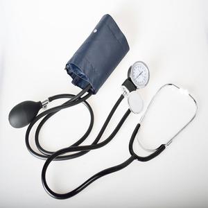 Esfigmomanómetro aneroide manual médico con piezas de repuesto, estetoscopio, reloj medidor, tipo brazalete, máquina monitor de presión arterial alta, metálico - Product Image 4