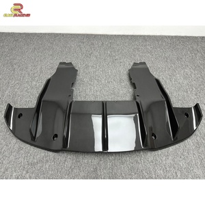 ดิฟฟิวเซอร์หลังคาร์บอนไฟเบอร์แห้งคุณภาพสูงสไตล์ R สำหรับกันชนหลังรถยนต์ McLaren 720S ปี 2015-2018 - Product Image 1