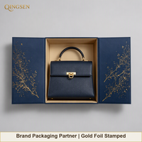 Boîte rigide à rabat magnétique personnalisée avec estampage à chaud doré, bleu marine, emballage cadeau de luxe pour sac à main, pour marque de mode
