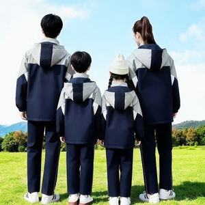 521005M Ensemble de survêtement scolaire personnalisé gris à capuche de haute qualité, style sportif, pour écoles internationales - Vente chaude - Product Image 4