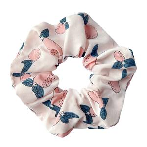 عصرية جديدة أربطة شعر دائرية كبيرة للأمعاء للنساء والاطفال ربطة رأس مرنة على شكل تفاحة تفاحة موزة مع نمط فواكه - Product Image 4