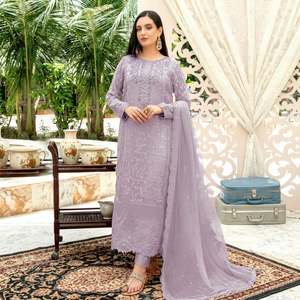 Dhwaja Export - Ensemble semi-couture en mousseline de soie avec broderies et sequins, style moderne pour mariages et occasions festives - Product Image 1