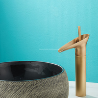 Robinet monocommande noir chaud/froid 2026 haut de gamme en bronze antique pour verre à vin, pour meuble de salle de bain