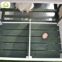 Poulailler de poulet en bois, maison avec course