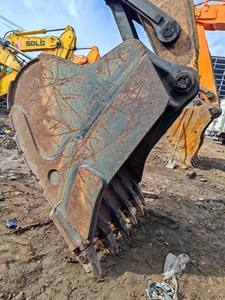 Excavadora Usada Hyundai 520L 9VS Importada con Motor y Bomba, Pocas Horas de Trabajo, Capacidad de Cucharón de 3m, Peso Operativo de 52 Toneladas - Product Image 6