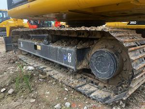 Excavateurs d'occasion japonais Komatsu bétonnières PC70 <span class=keywords><strong>mini</strong></span> <span class=keywords><strong>pelle</strong></span> rétrocaveuse hydraulique sur chenilles 7 tonnes pompes à vendre - Product Image 5