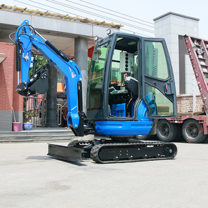Mini Excavator 2 Ton with Bulldozer Blade Mini Hydraulic Excavator with Bucket Equipped with Kubota Engine for Orchard - Product Image 6