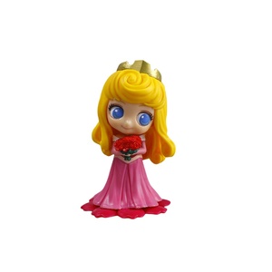 Adorno de estatuilla PVC princesa ojos grandes - Product Image 2