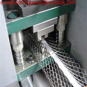 Perles d'angle en métal perforé <span class=keywords><strong>vinyle</strong></span> perle d'angle en acier élargi pour plâtre de mur de Construction - Product Image 5