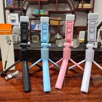 Palo Selfie Giratorio para Teléfono Móvil R1s con Luz LED de Belleza, Control Remoto BT, Trípode de Escritorio para Transmisión en Vivo