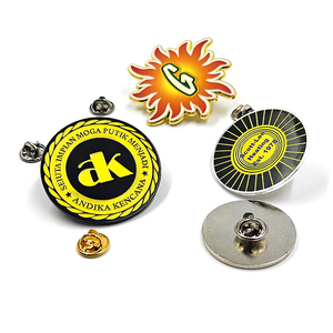 Spille e Distintivi in Metallo Personalizzati Smaltati a Tema <span class=keywords><strong>Stranger</strong></span> <span class=keywords><strong>Things</strong></span> Supernatural: Demogorgone <span class=keywords><strong>di</strong></span> Eleven - Product Image 5