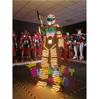 Adulte Led Cosplay Vêtements Danseur Performance Porter Light up Led Robot Costume Échasse Costume Bar Fête Scène Danse Performance Prop