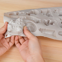 Moule en silicone personnalisable Candyer pour fondant, château et cheval à bascule, moule à biscuits pour construction de château, moule DIY pour fondant et gâteau au chocolat