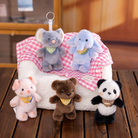 Groothandel gemengde mini dieren knuffel sleutelhangers schattige knuffels tascharms voor promotionele geschenken klauwautomaat prijzen