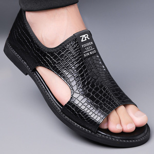 <span class=keywords><strong>Sandali</strong></span> Romani da Uomo Taglia Grande Estivi Casual con Punta Aperta Traspiranti Suola Morbida Antiscivolo Fodera in PU per Spiaggia - Product Image 3
