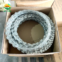 Fil de fer galvanisé en spirale concertina à lames de rasoir, haute résistance à la traction (350N/m) et type à lames croisées