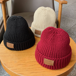 Gorro de pescador deportivo grueso para mujer y mujer, gorro de punto de Color blanco cálido acrílico enrollado con Logo personalizado Unisex - Product Image 3