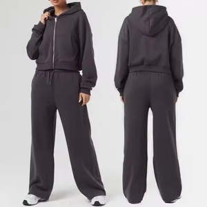 Nouvel ensemble de survêtement pour femme en coton French Terry de haute qualité, avec logo personnalisé, pour la vente en gros - Product Image 1