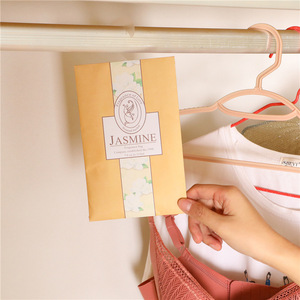 Armoire <span class=keywords><strong>Sachet</strong></span> de parfum portable suspendu anti-moisissure <span class=keywords><strong>Sachet</strong></span> de garde-robe suspendu placard sac <span class=keywords><strong>sachet</strong></span> d'arôme anti-moisissure odeur - Product Image 3