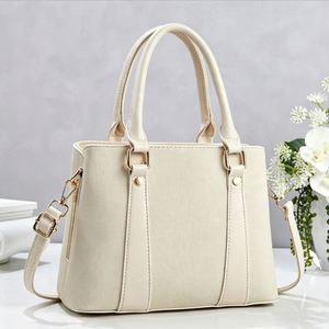 Ladies Handbag Large Capacity Handbag All- Match Luxury Simple Crossbody <b>Bag</b> Polyester New Solid Color Handbags Supplier - Product Image 1
