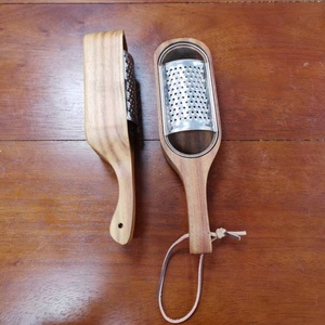 Rallador de <span class=keywords><strong>Queso</strong></span> y Verduras Vintage de Acero Inoxidable con Contenedor, Operación Manual, Logotipo Personalizado - Product Image 2