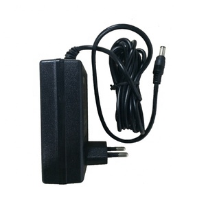 Ventilateur Cc 16 Pouces Ventilateur Solaire Một 5 Pales Ventilateur De Bảng Avec Lumiere Led - Product Image 4