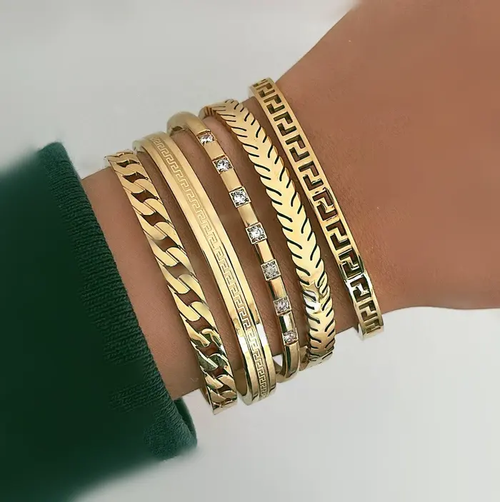 2023 New Fashion Jewelry 18K Gold Plated Geometric Zircon Cuban Link Leaf Bracelets & Bangles for Women Accessories Party Gifts