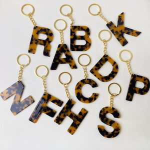 Llaveros de Resina con Estampado de Leopardo y 26 Letras Inglesas, Llavero Acrílico con Letras, Venta al Por Mayor 2026 - Product Image 1