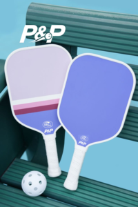 Raqueta de pickleball de fibra de vidrio premium. Una raqueta diseñada para precisión, durabilidad y mejora del juego en cualquier cancha. - Product Image 4