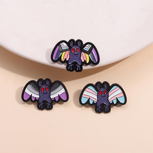 LGBT Sexual Minority Bat Colorful Red eyes Bat Animal Witch Funny Enamel Brooch Hat Clothes émail revers pin - Product Image 4