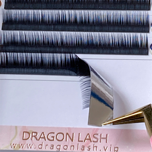 Extensions de cils inférieurs en gros 0.03 0.05 0.07 J Curl 5-8/5-9 mix Noir Super Mat avec logo personnalisé J B Cils inférieurs - Product Image 4