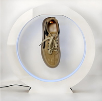 Expositor de Levitación Magnética Acrílico Flotante Giratorio 360° con Luz Led Creativa para Zapatos y Botellas de Vino de Tamaño Personalizado