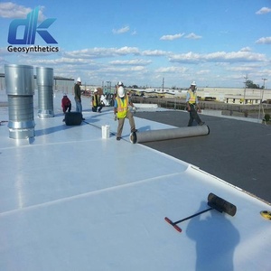 Membrana Impermeabilizante TPO Resistente a los Rayos UV, Lámina para Techos Flexible y Altamente Reflectante de Color Blanco para Techos Planos Industriales - Product Image 5