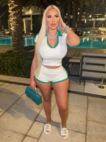 Ensemble sportif deux pièces pour femme, style Y2K, avec tee-shirt court à col polo et short slim, décontracté streetwear, en stock