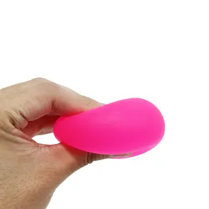 Venta caliente Squeeze Ball Sensory Fidget Toy Forma redonda Efecto luminoso Bola de maltosa para niños 3 + Juguetes de bolas estirables Rebote lento