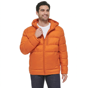 Veste matelassée unisexe pour homme d'hiver, OEM, tissu en toile personnalisé, fermeture éclair, col montant rembourré, style streetwear, vente en gros - Product Image 1