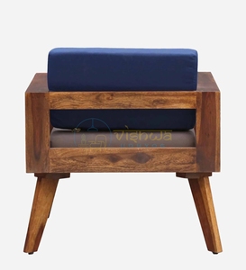 Fauteuil lounge en bois de noyer avec siège et dossier rembourrés, accoudoirs larges, pieds inclinés et design moderne du milieu du siècle - Product Image 5