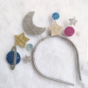 Serre-tête pour enfants en forme de lune et étoile, avec paillettes colorées, taille unique, idéal pour les fêtes d'anniversaire (vente en gros) - Product Image 2