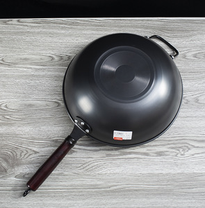 Casseroles de <span class=keywords><strong>Wok</strong></span> de haute qualité de 32cm, pas de rouille, casserole de cuisine domestique, couvercle en verre, cuisinière à Induction, <span class=keywords><strong>Wok</strong></span> - Product Image 6