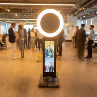 Cabina de Fotos Portátil para iPad de Instalación Rápida con Pantalla LCD, Equipo de Alquiler para Fiestas y Eventos