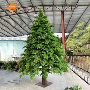 Vente en gros de PVC de haute qualité de 7 pieds 8 pieds pré-éclairage dans les arbres de noël artificiels blancs de grande neige avec lumières Led - Product Image 3