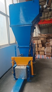 High Speed Disposable Food Box Thermoforming <b>Machine</b> - Product Image 6