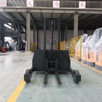 Gerbeur à palettes entièrement électrique 2,5T, gerbeur piéton tout-terrain pour le transport sur terrains complexes et routes accidentées