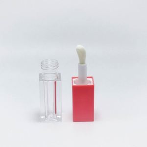 Contenant carré en plastique de 5 ml avec grand applicateur, pour gloss et huile à lèvres, tubes vides, emballage rose, blanc, noir, sérigraphié épais - Product Image 5