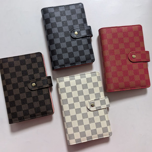 สมุดโน้ตหนังบรรจุซองจดหมายแบบซองครีมลายตาราง - Product Image 4